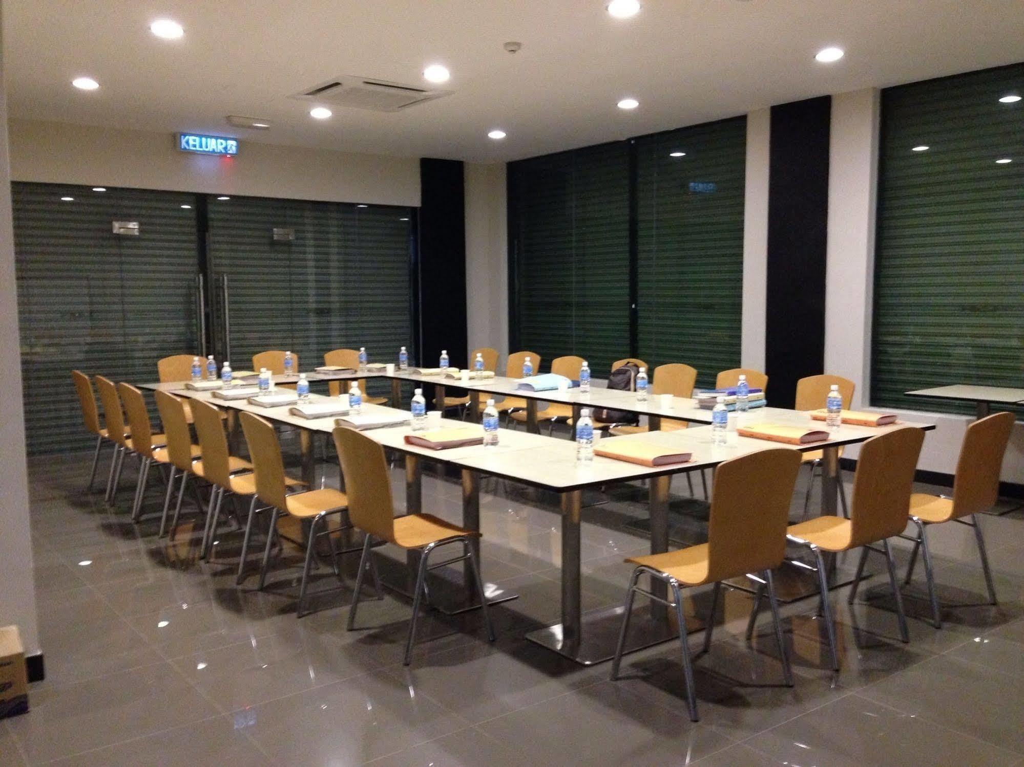 Labuk Hotel SDK Exterior foto